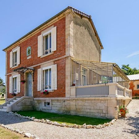Maison Qui S'Y Frotte S'Y Pique Robert-Espagne Esterno foto